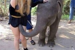 Elle me trompe et ça la fait rire !