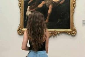 L’un est une œuvre d’art, l’autre est une peinture.