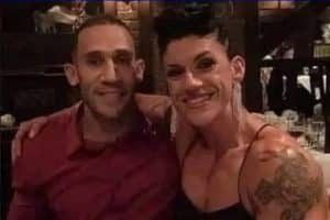 Mariés depuis 15 ans, il n’a jamais haussé le ton sur elle, respect !