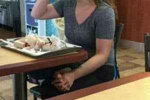 Quand t’as besoin de te sentir moins seul.