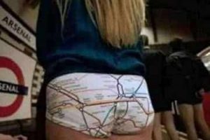 Tu voulais un plan cul ! ben … tiens en voilà un !